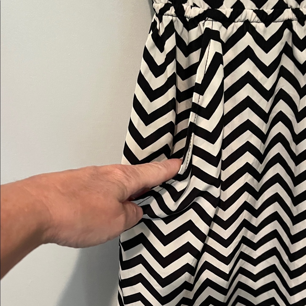 Candies Chevron Patterned Women's Dress XL - Picture 4 of 7